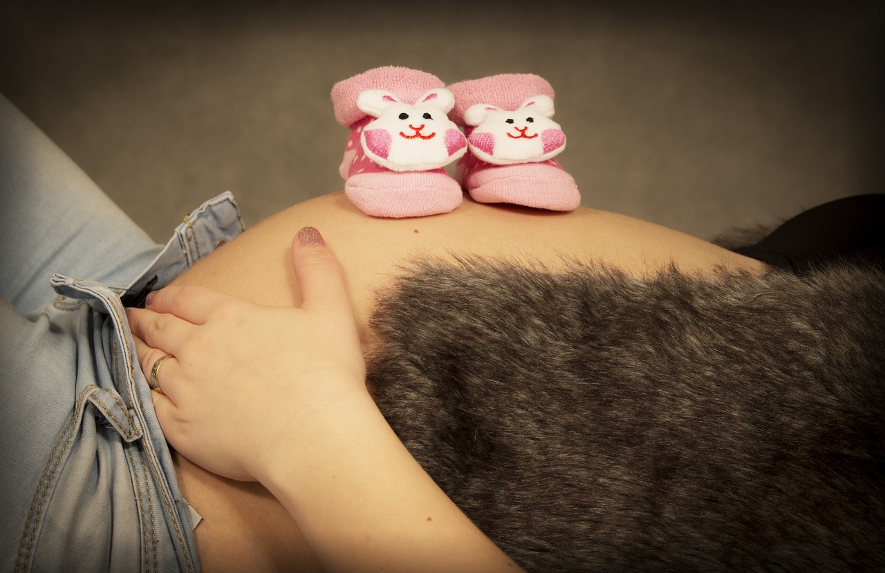 孕妈供卵生的宝宝咳嗽五天了还不好（孕妈供卵生的宝宝咳嗽5天了会成肺炎吗）